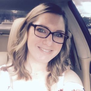 Meet your Posher, Katelyn